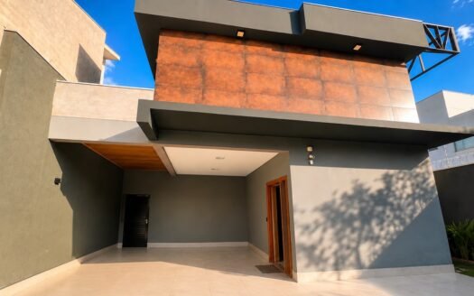 Casa no Jardim Itália II em Maringá com 3 quartos